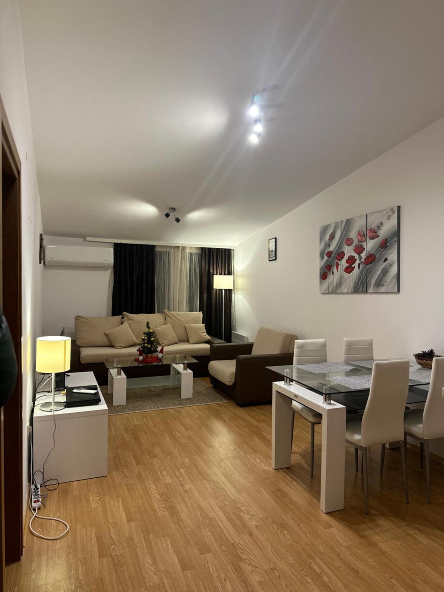 Aspen Luxury Apartamnet Razlog Eksteriør billede